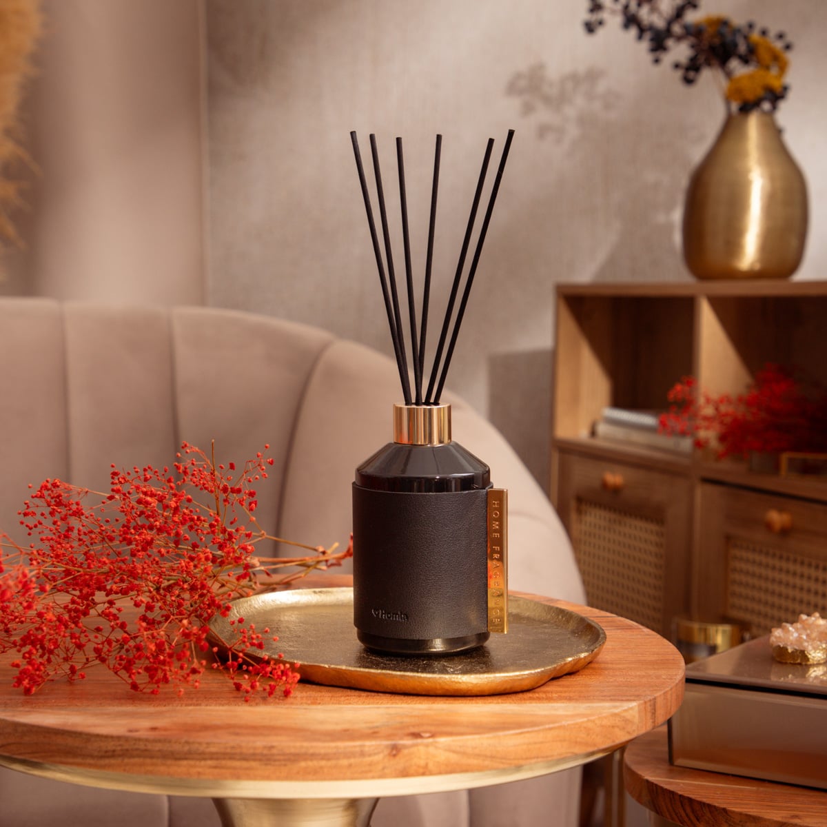 Sleek Leather Amber Musk Fragrance Diffuser 200ml