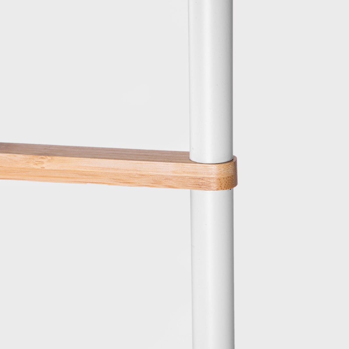 TARU White Towel Ladder with Wooden Rungs