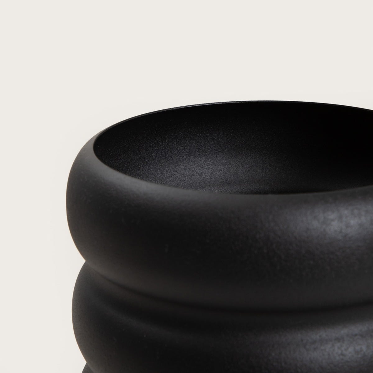 BUUBLE Flowerbed on Legs Black - Metal Plant Stand 16x28.5 cm