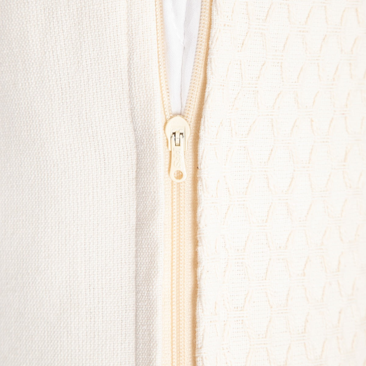 RILEY Ecru Cotton Pillowcase with Decorative Geometric Stitching 45x45cm