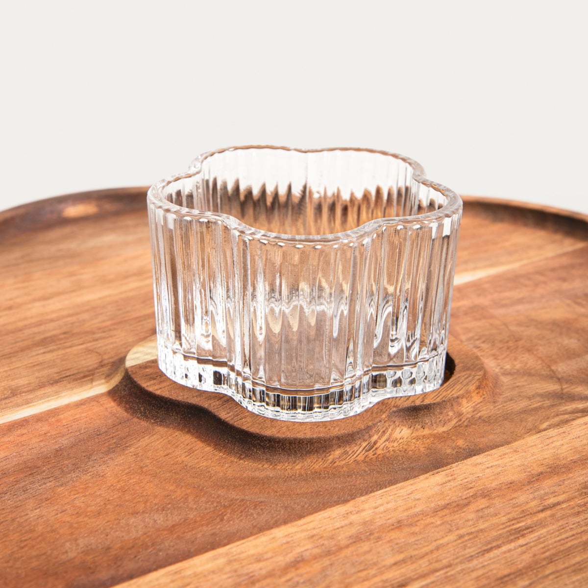 GIBARA Flower-Shaped Wooden Serving Board with Glass Bowl 30 cm