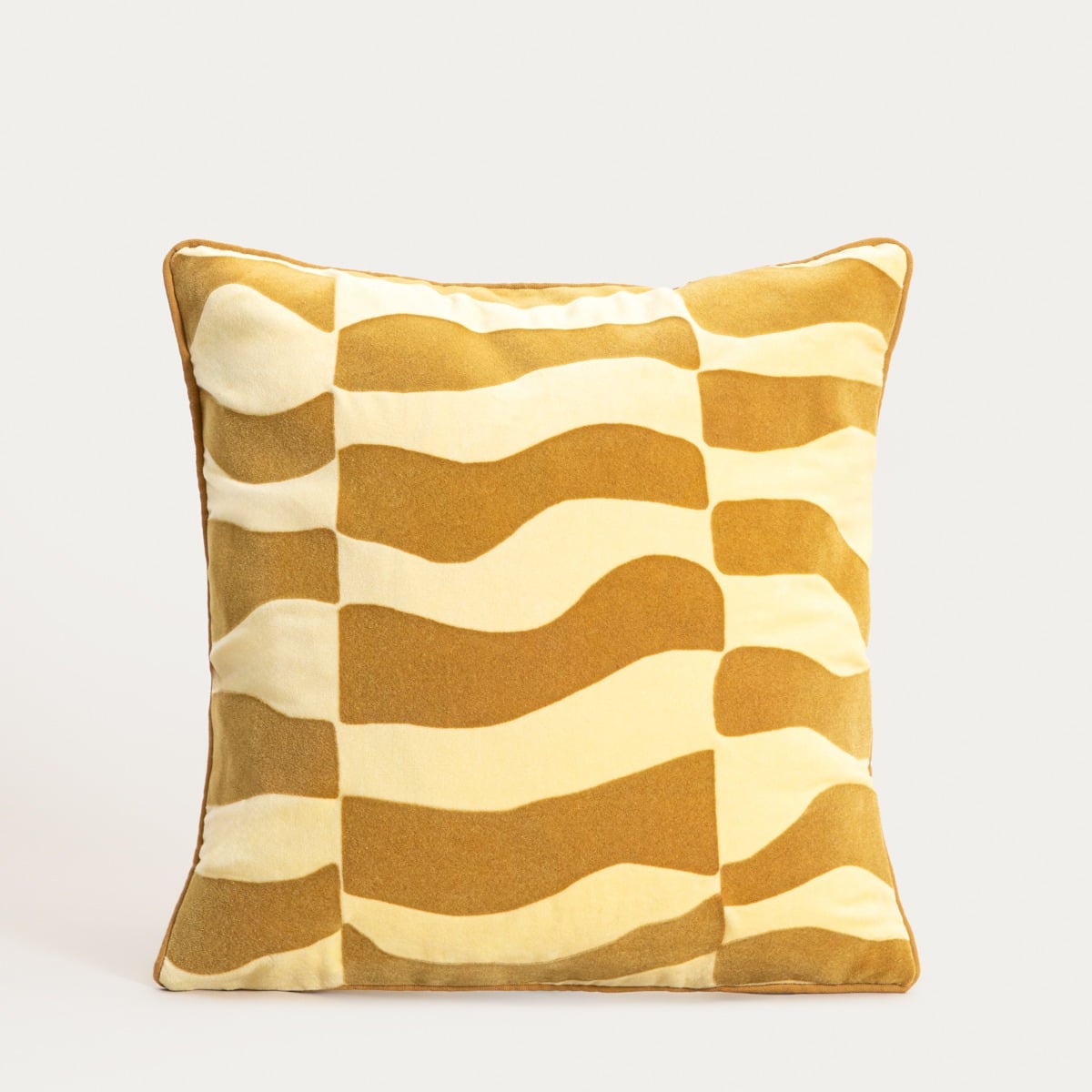 DARIKA Velvet Cushion Cover Yellow 45x45cm