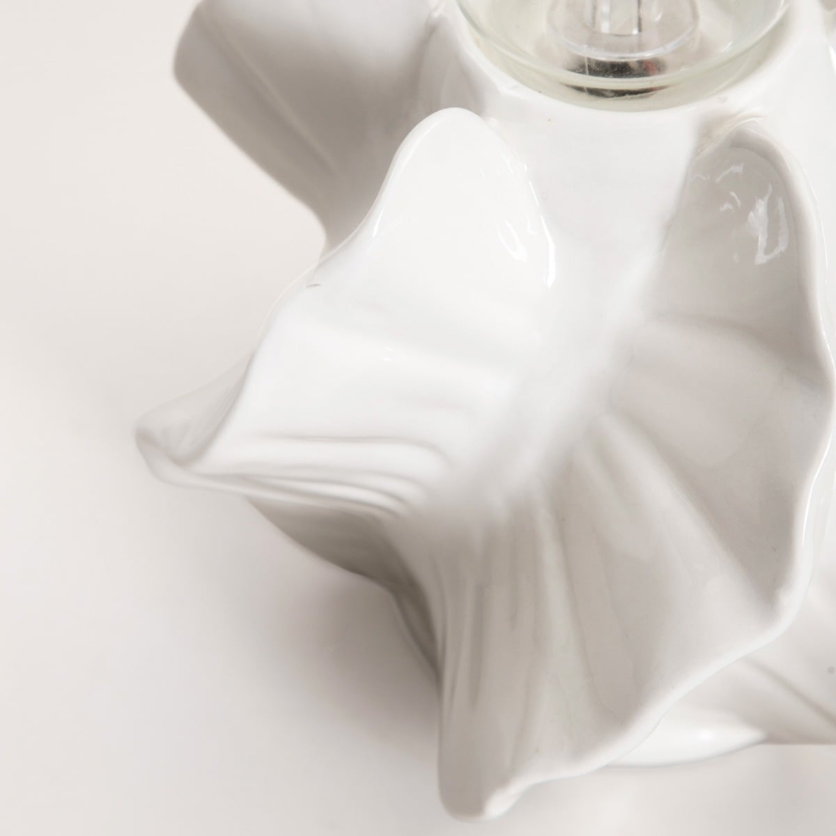 KALASA LED Lamp with Open Bulb White - 27x19x21 cm