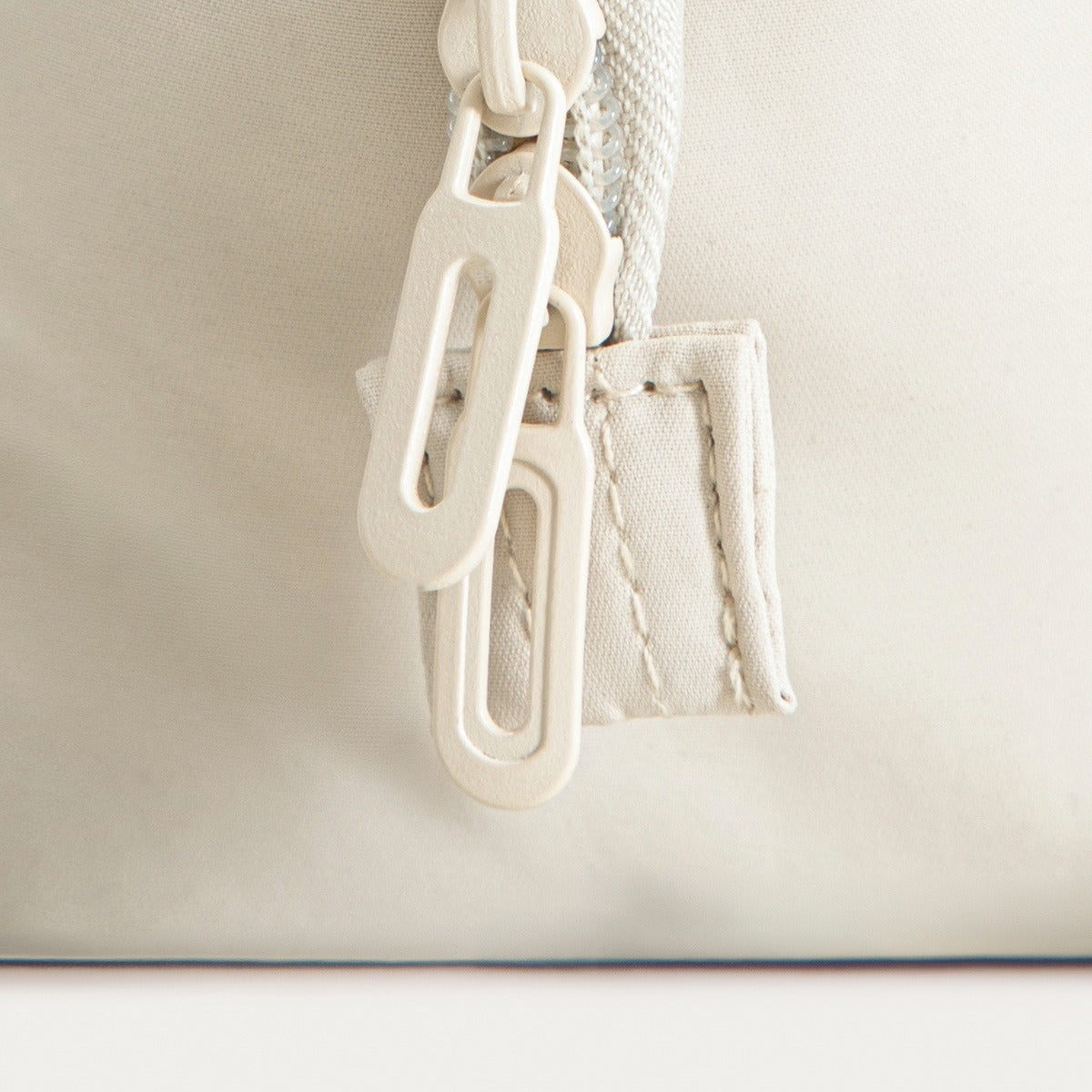 BELARI Beige Cosmetic Bag - Travel Organizer