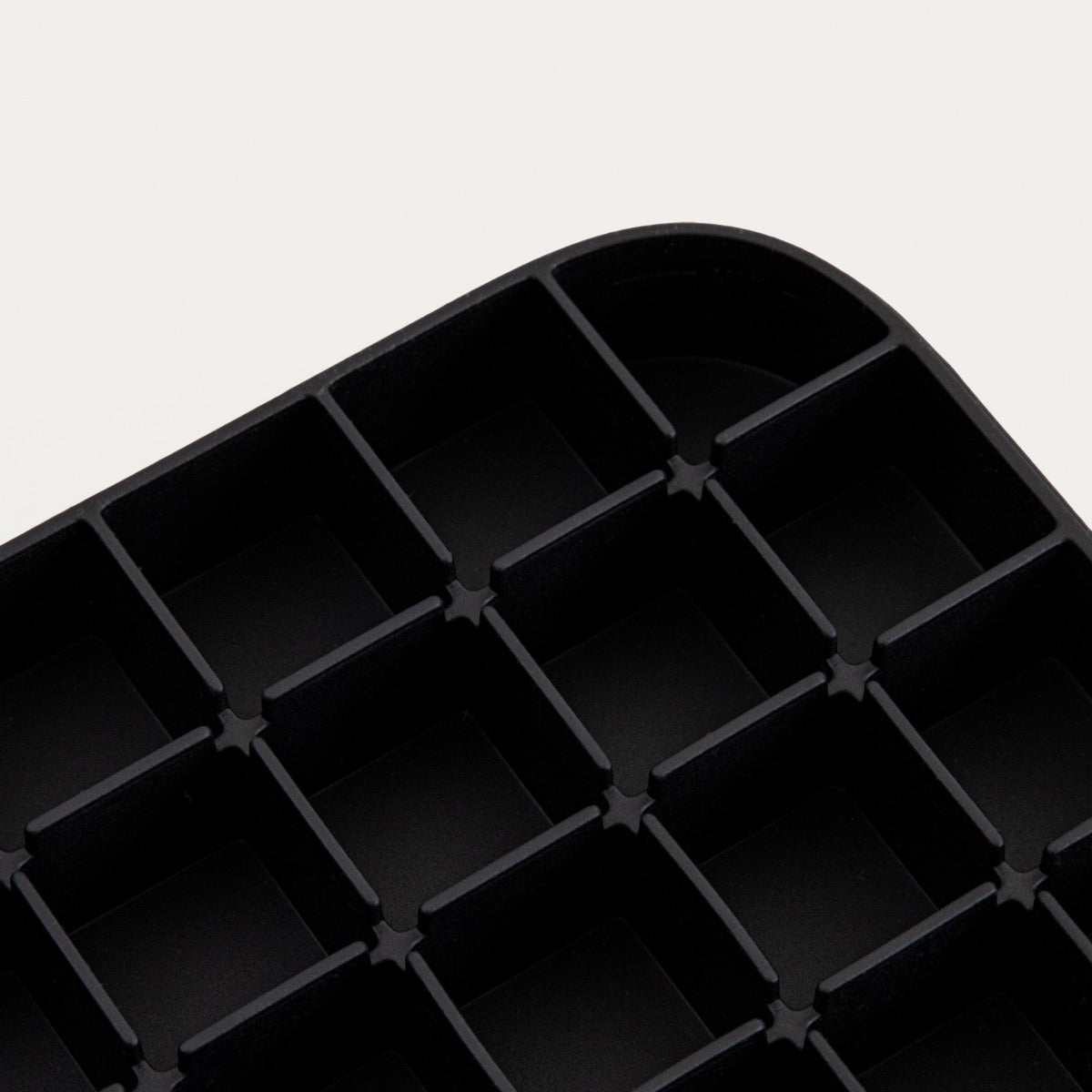 ALCOLE Ice Cube Tray with Lid - Flexible Silicone, 22x13 cm