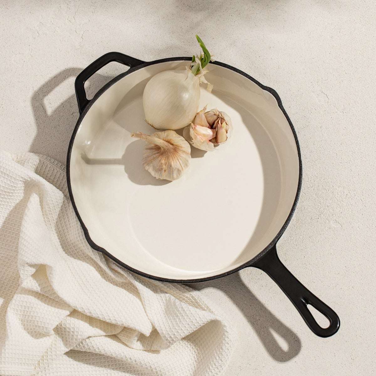 ANDREAS Cast Iron Skillet 26 cm Beige/Black
