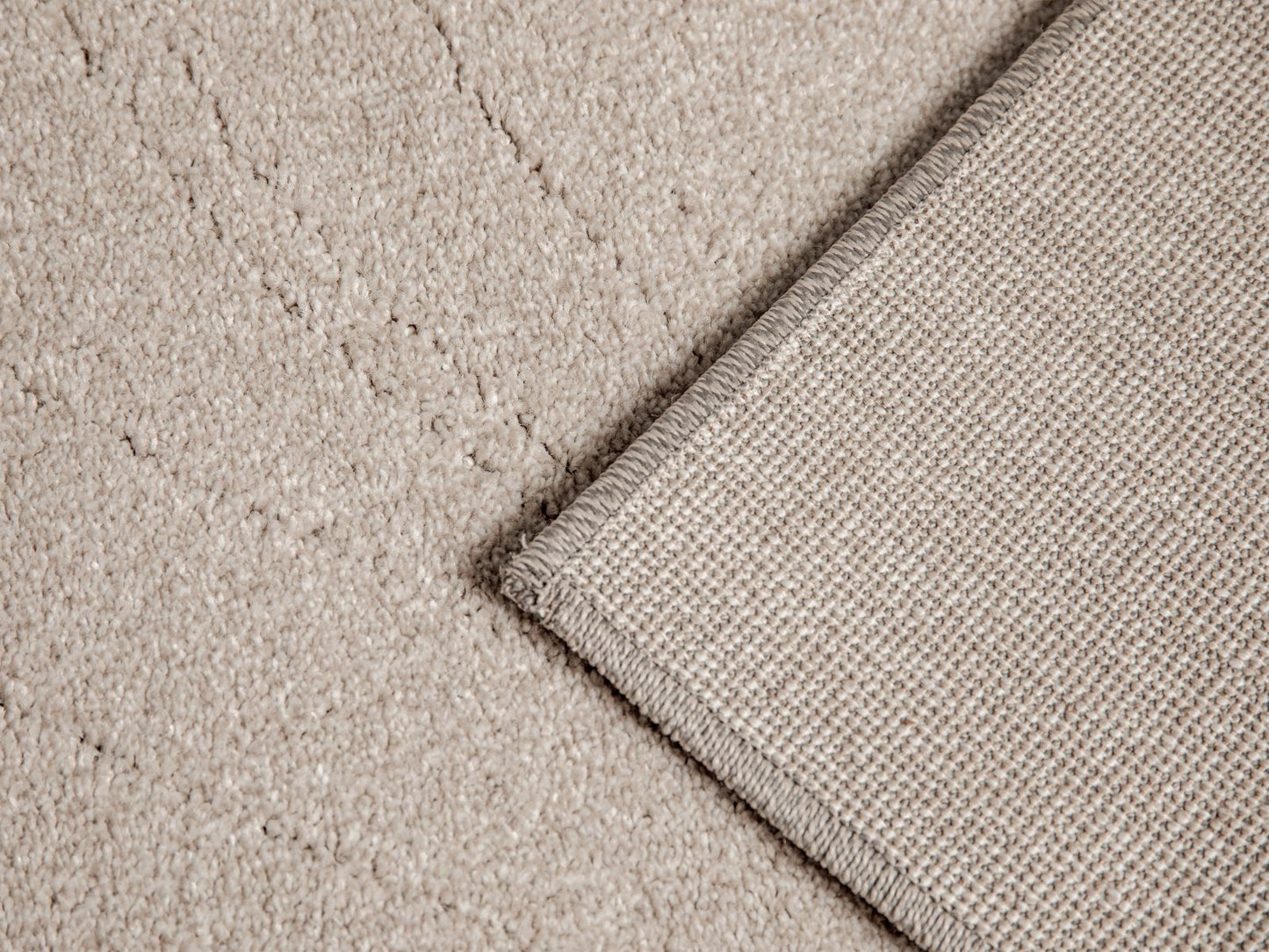 Kagera — Rug (230x160x1.25 cm)