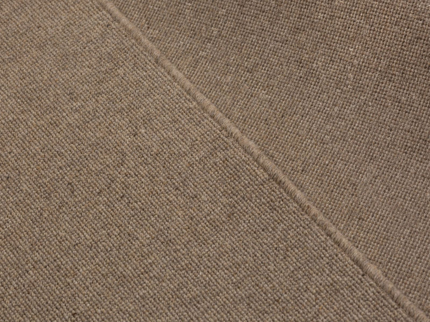 Terra — Rug (300x200x0.95 cm)