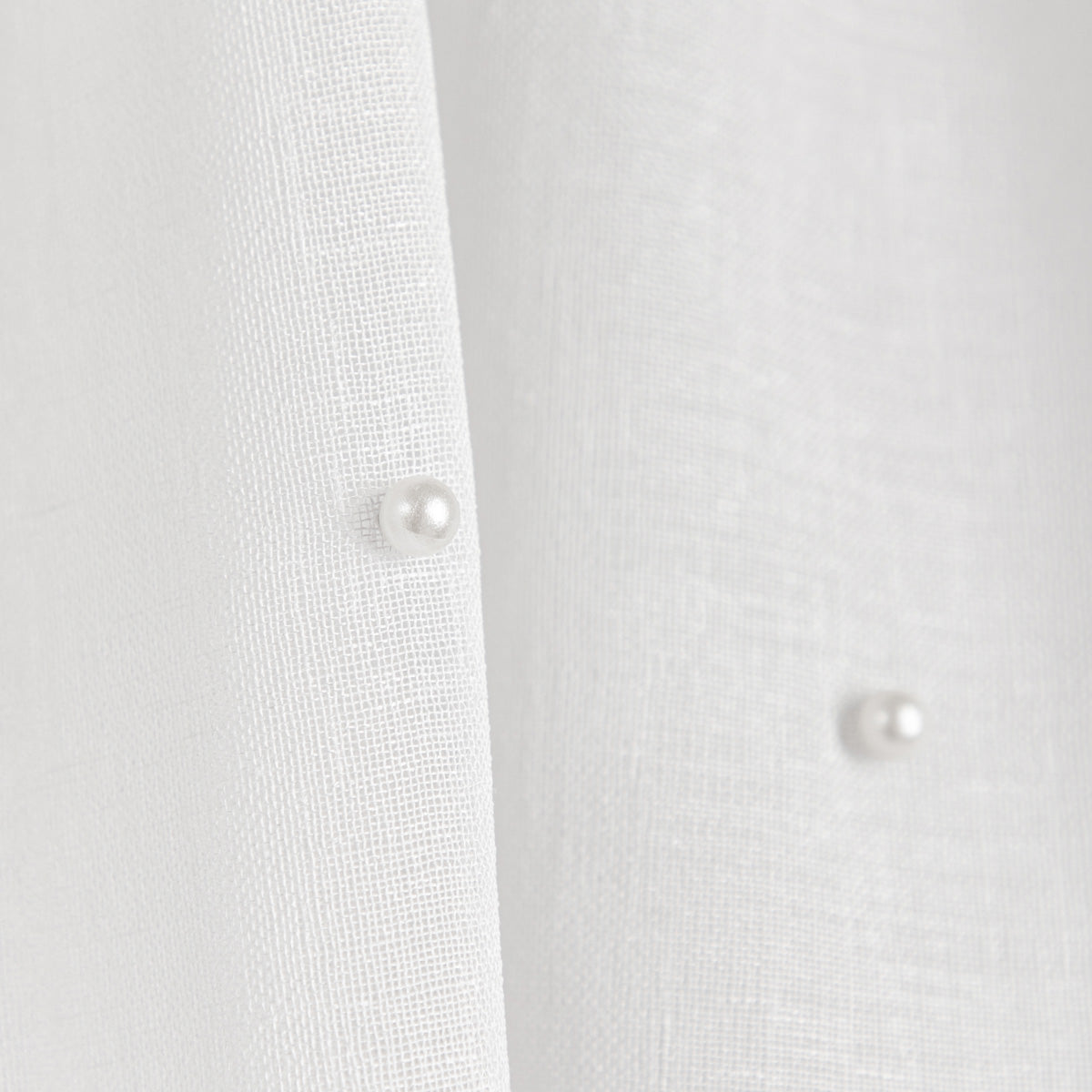 B2 Essentials Milan White Curtain with Pearls 140x250 cm