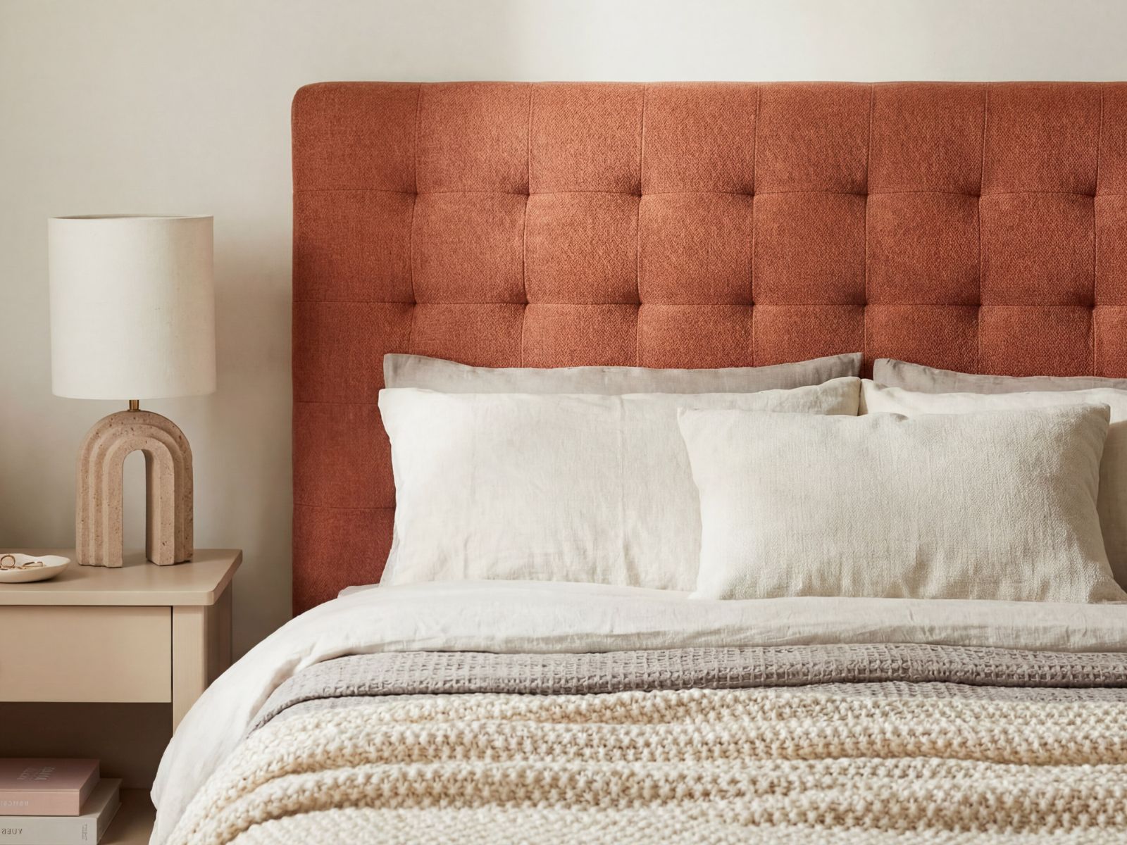 Nova — Headboard (120.0x10.0x95.0 cm)