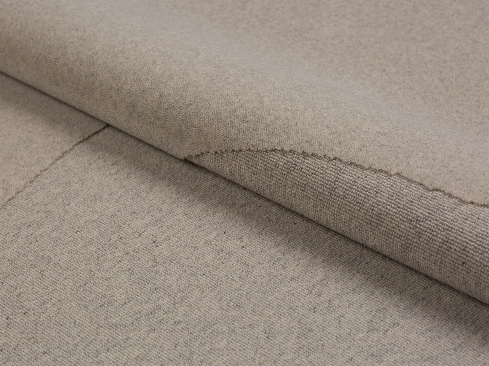 Abstract — Rug (300x200x1.25 cm)