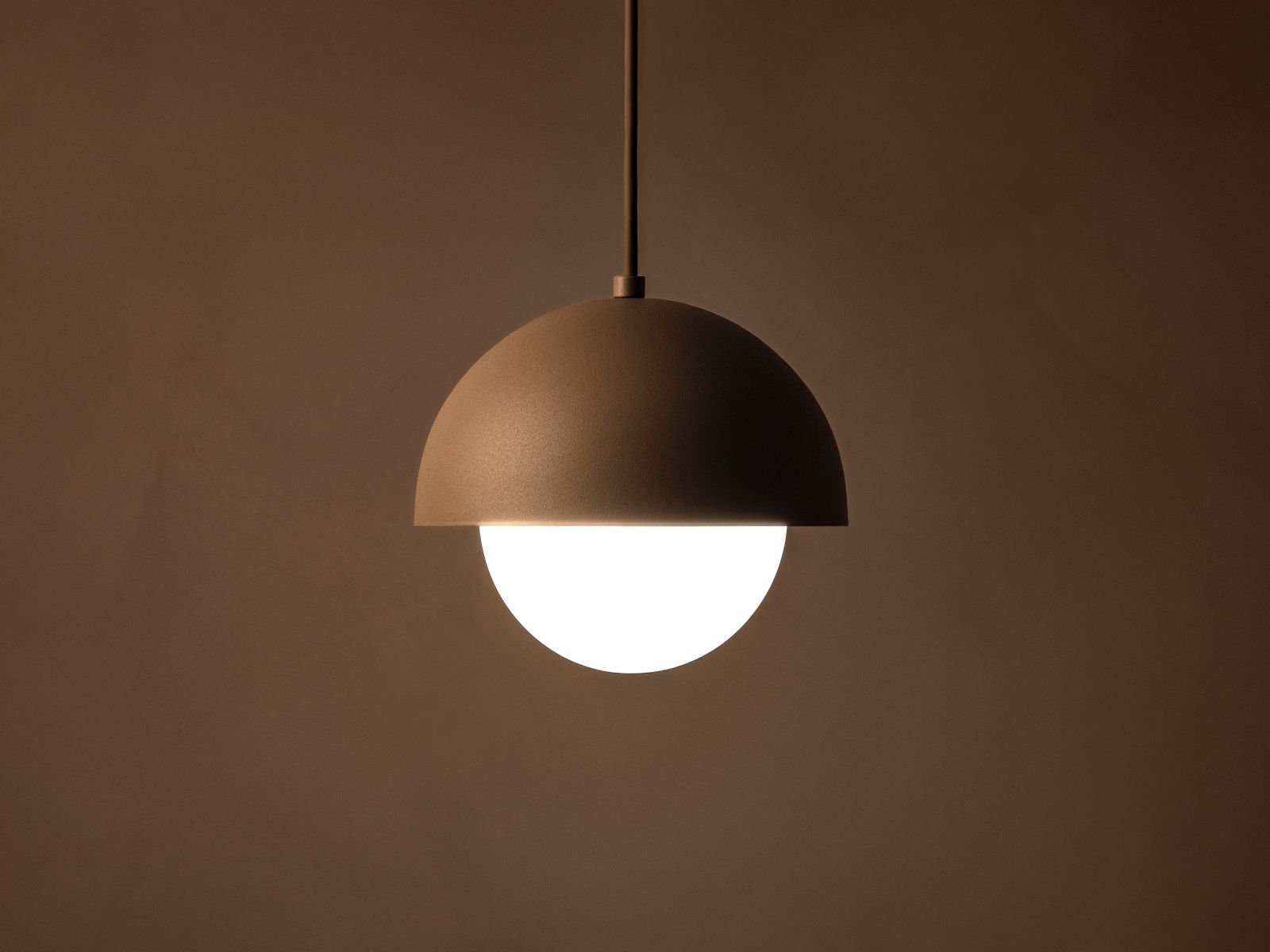 Kora — Lighting (17x17x150 cm)
