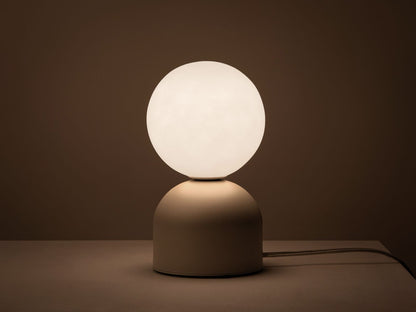 Ely — Lighting (12x12x21 cm)