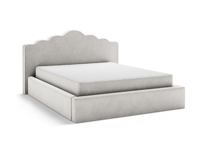 Dream — Bed (180x222x122 cm)