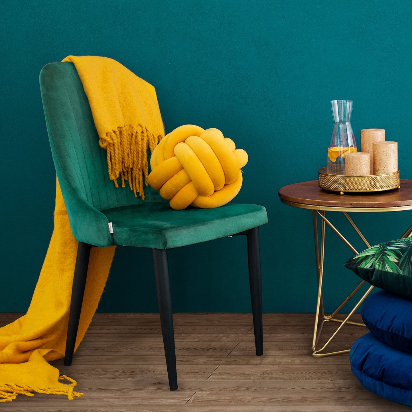 LOUIS Velour Green Chair 45x45x90 cm