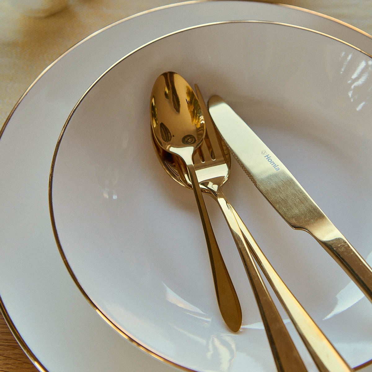ABELE Gold Cutlery Set - 16 Pieces