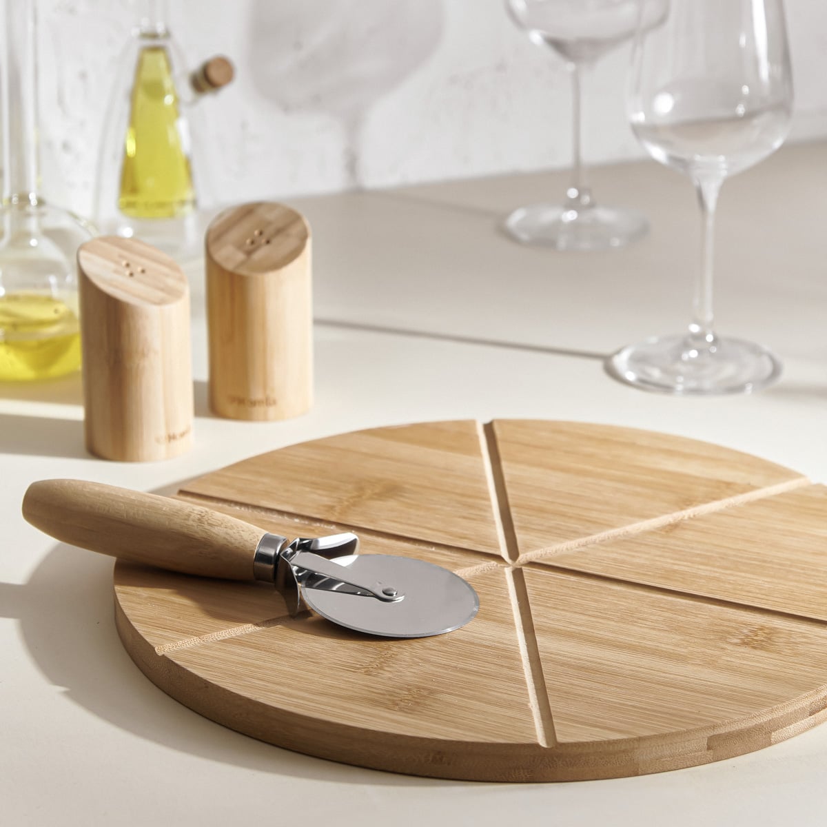 BAMBOU Bamboo Pizza Board with Knife 32 cm