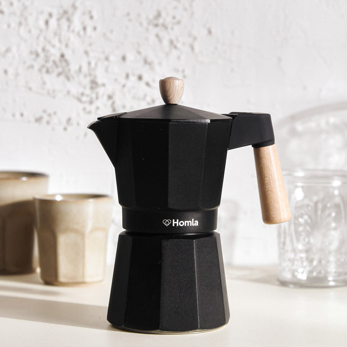 MIA MOKKA Coffee Maker Black with Wooden Handle 6 Cup