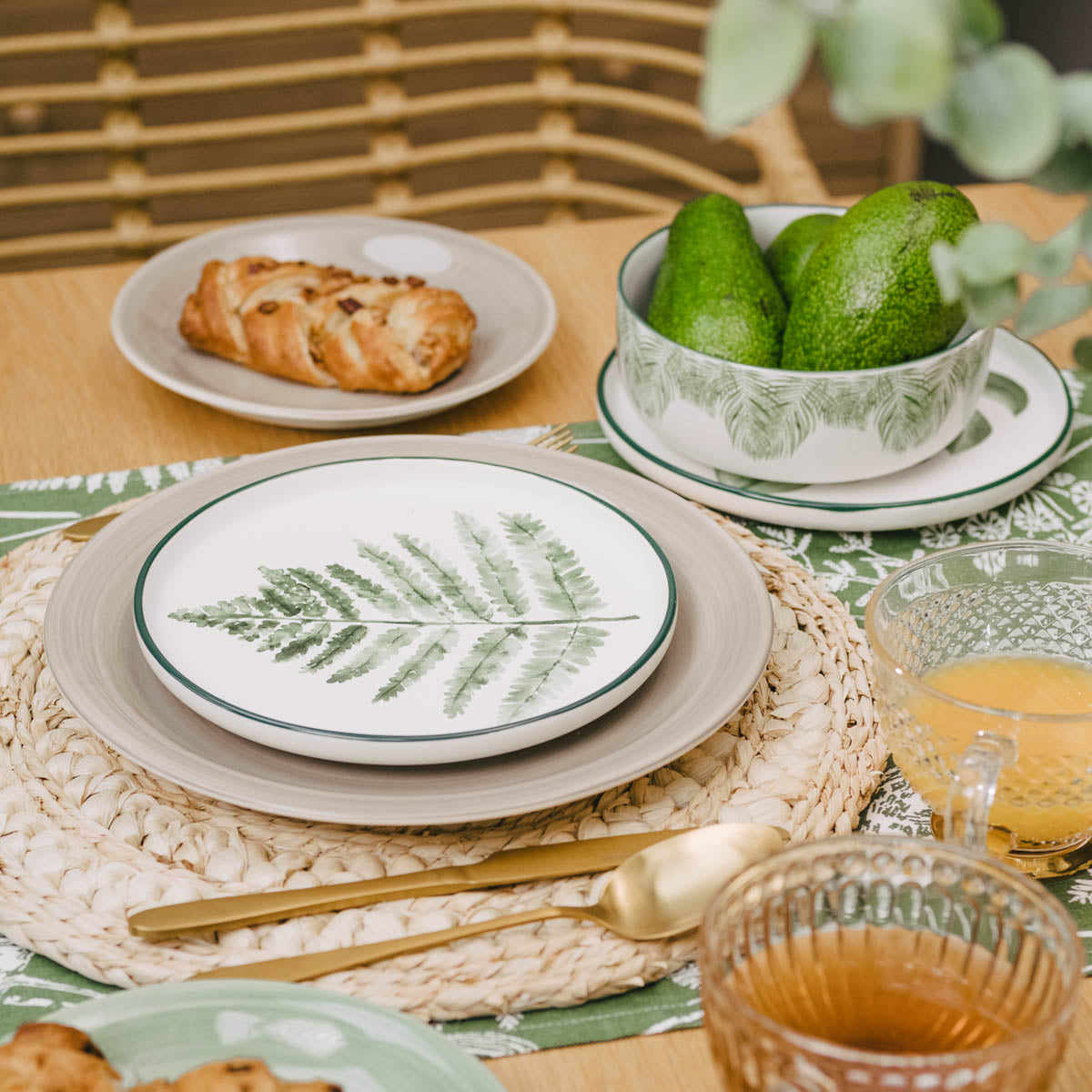 BLYDE Fern Leaf Porcelain Plate 20cm