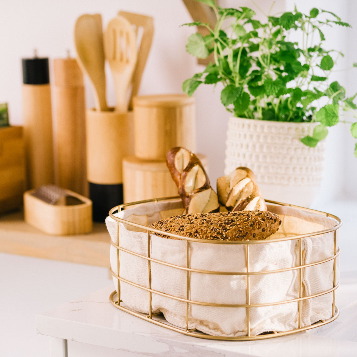 DUNCAN Gold Kitchen Basket 27x27x12 cm