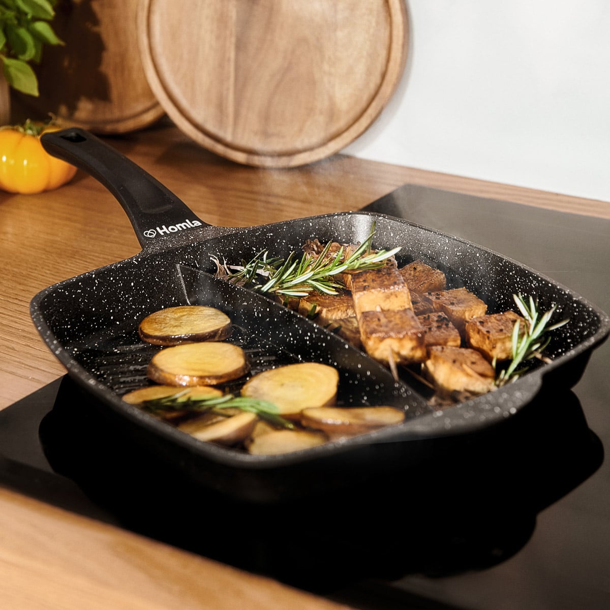 LUCASO 28cm Grill Frying Pan with Dual Compartments