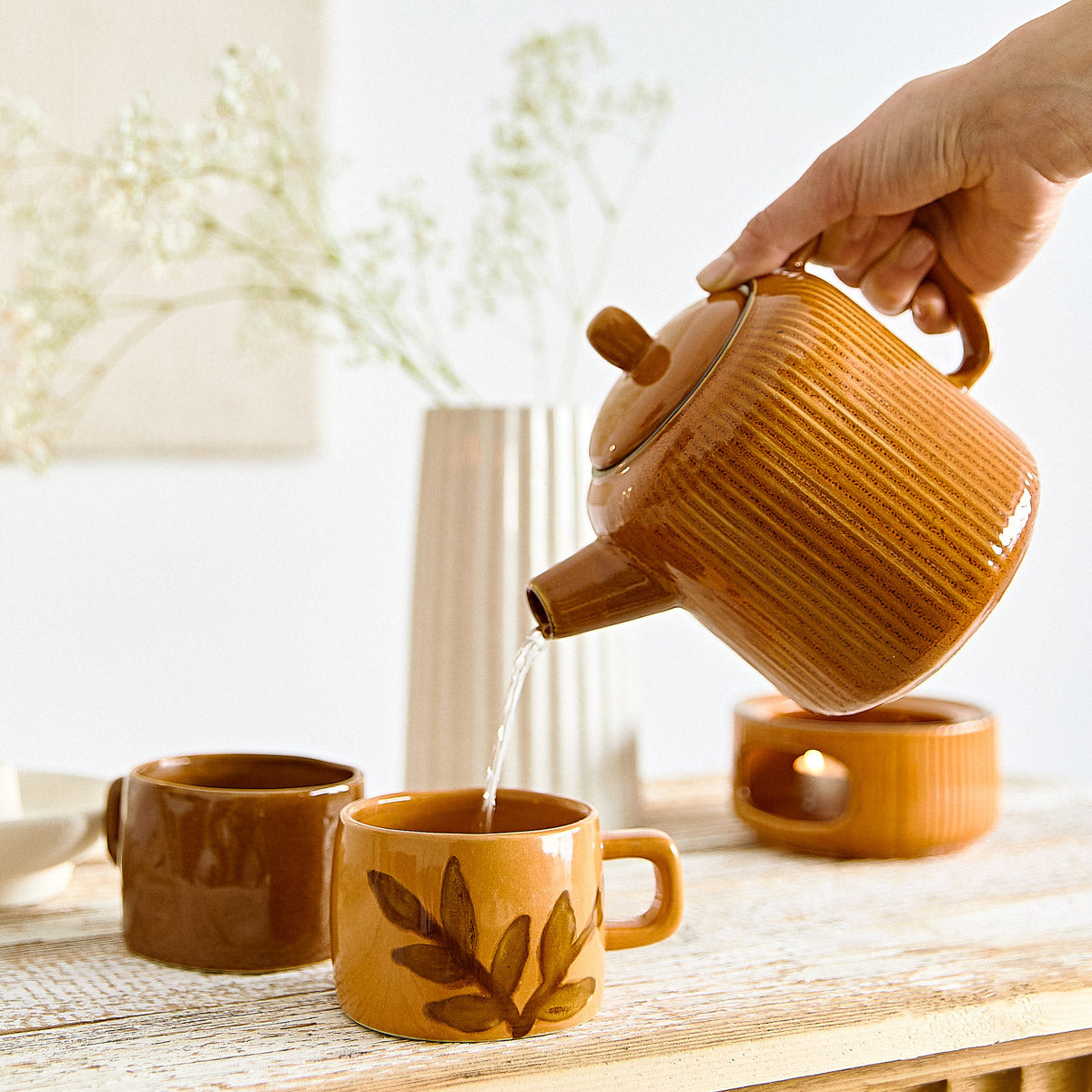 Mirande Amber Ceramic Jug with Warmer 0.95L