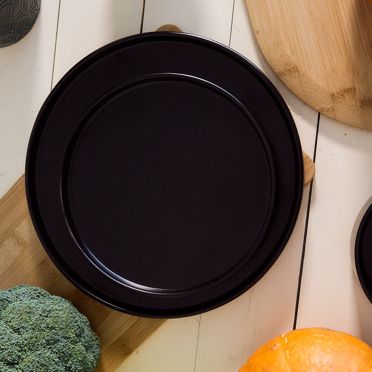 FAMELIO Black Dessert Plate 21 cm