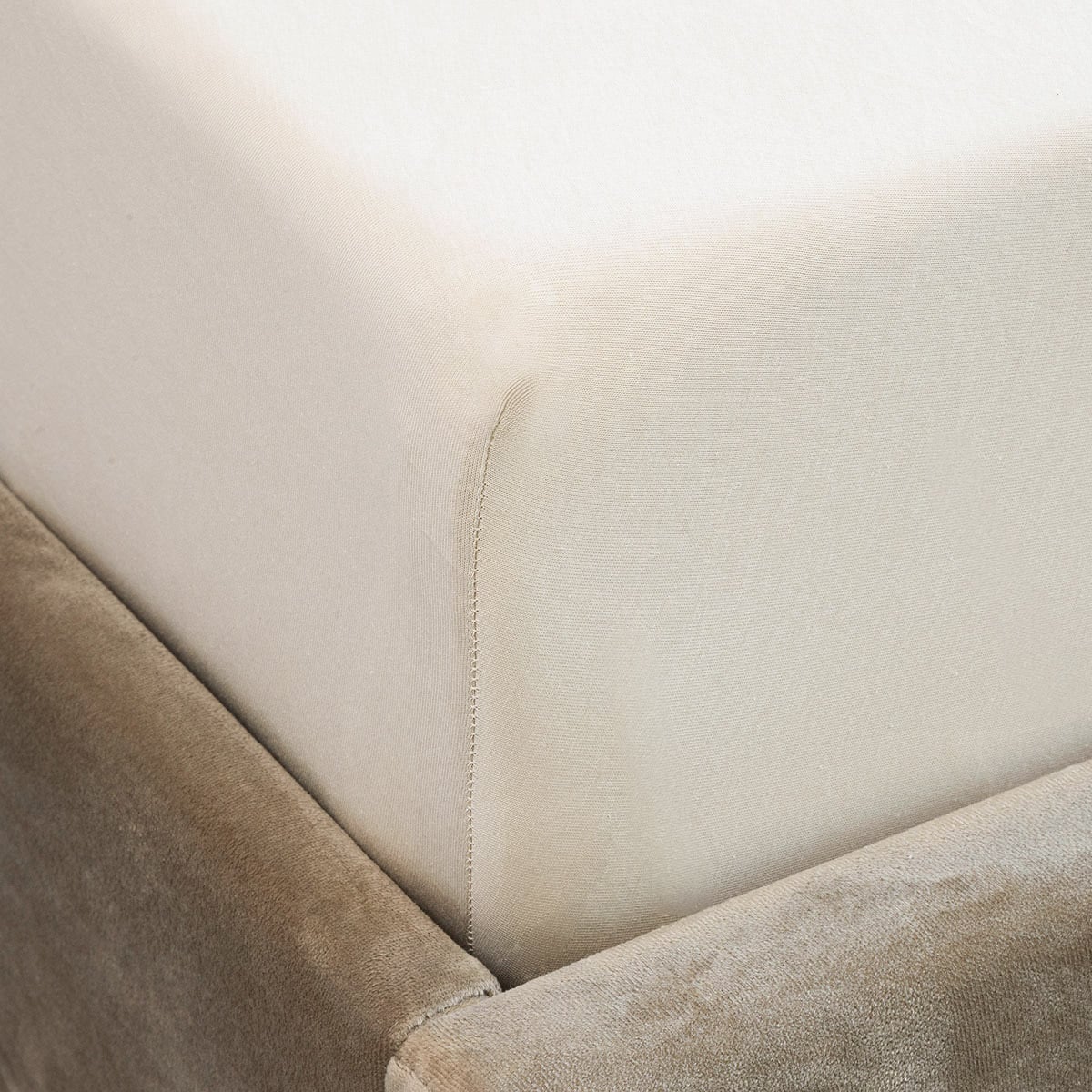 PELLY Jersey Beige Premium Bed Sheet 160x200 cm