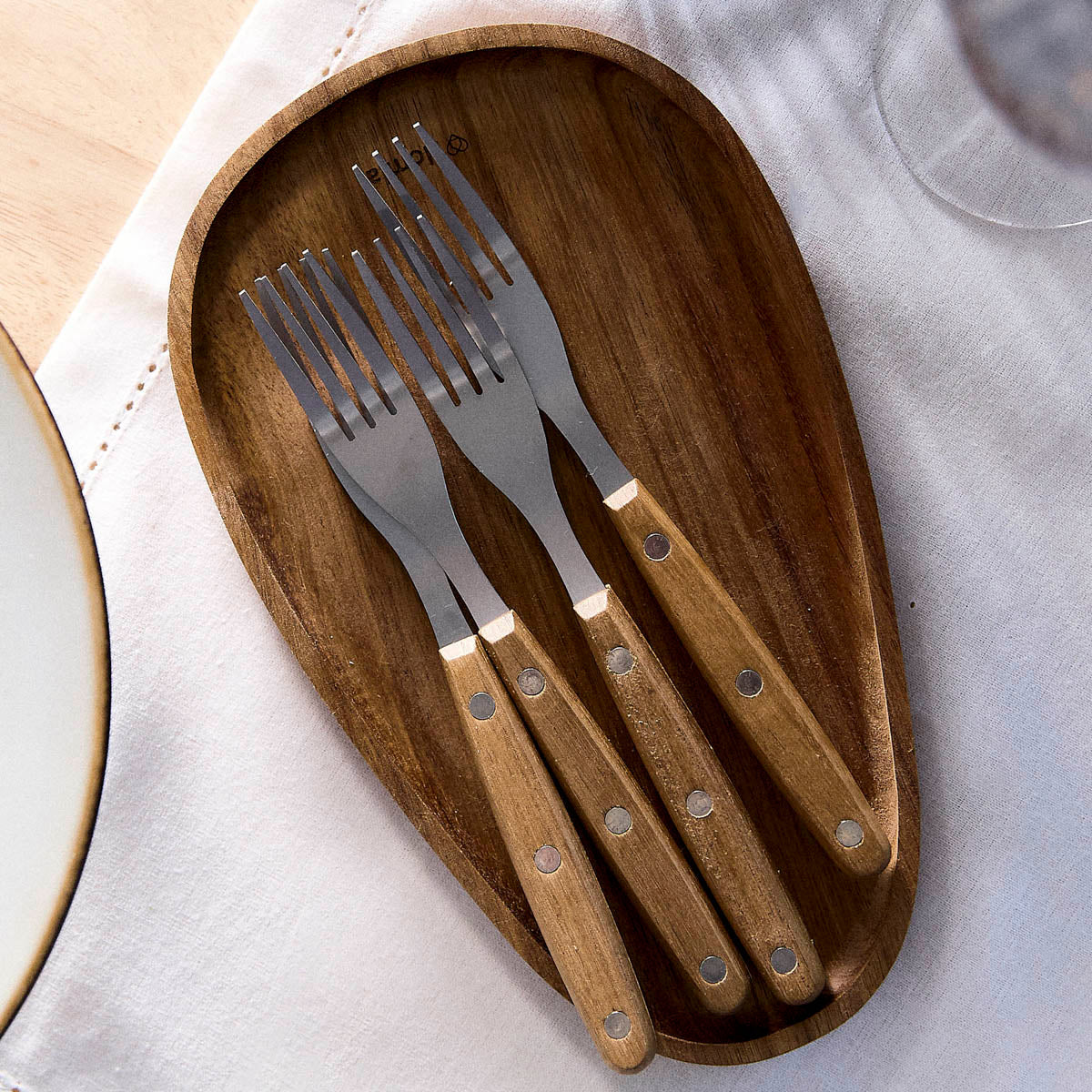 Set of 4 Easy Grill Steak Forks with Wood Handles