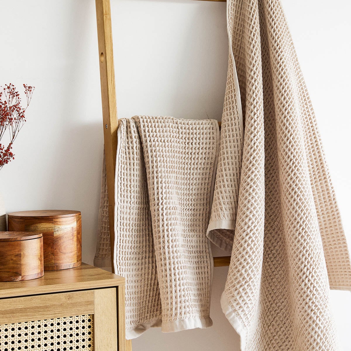 VAFFEL Beige Cotton Bath Towel 100x150 cm