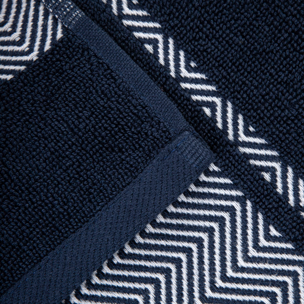 MAIARA Cotton Navy Blue Towel with Decorative Stitching 70x130 cm