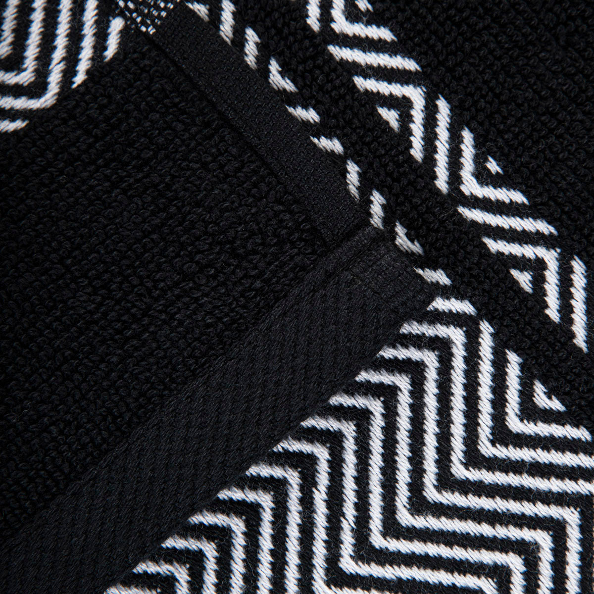 MAIARA Black Cotton Towel with Decorative Stitching 50x90 cm