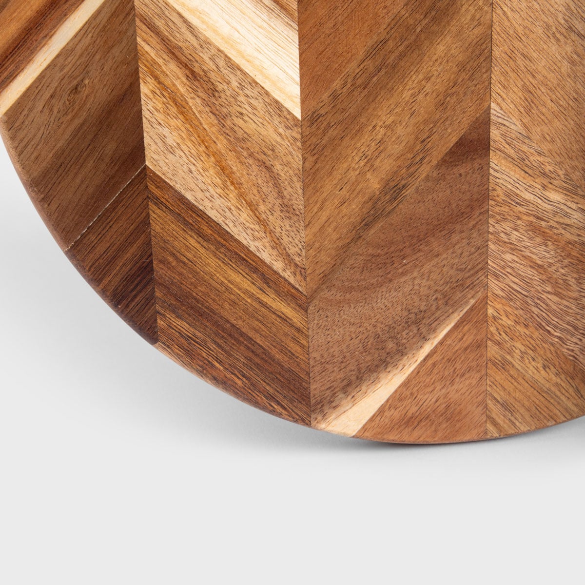 NEVADO Round Herringbone Serving Board 42x31x3 cm