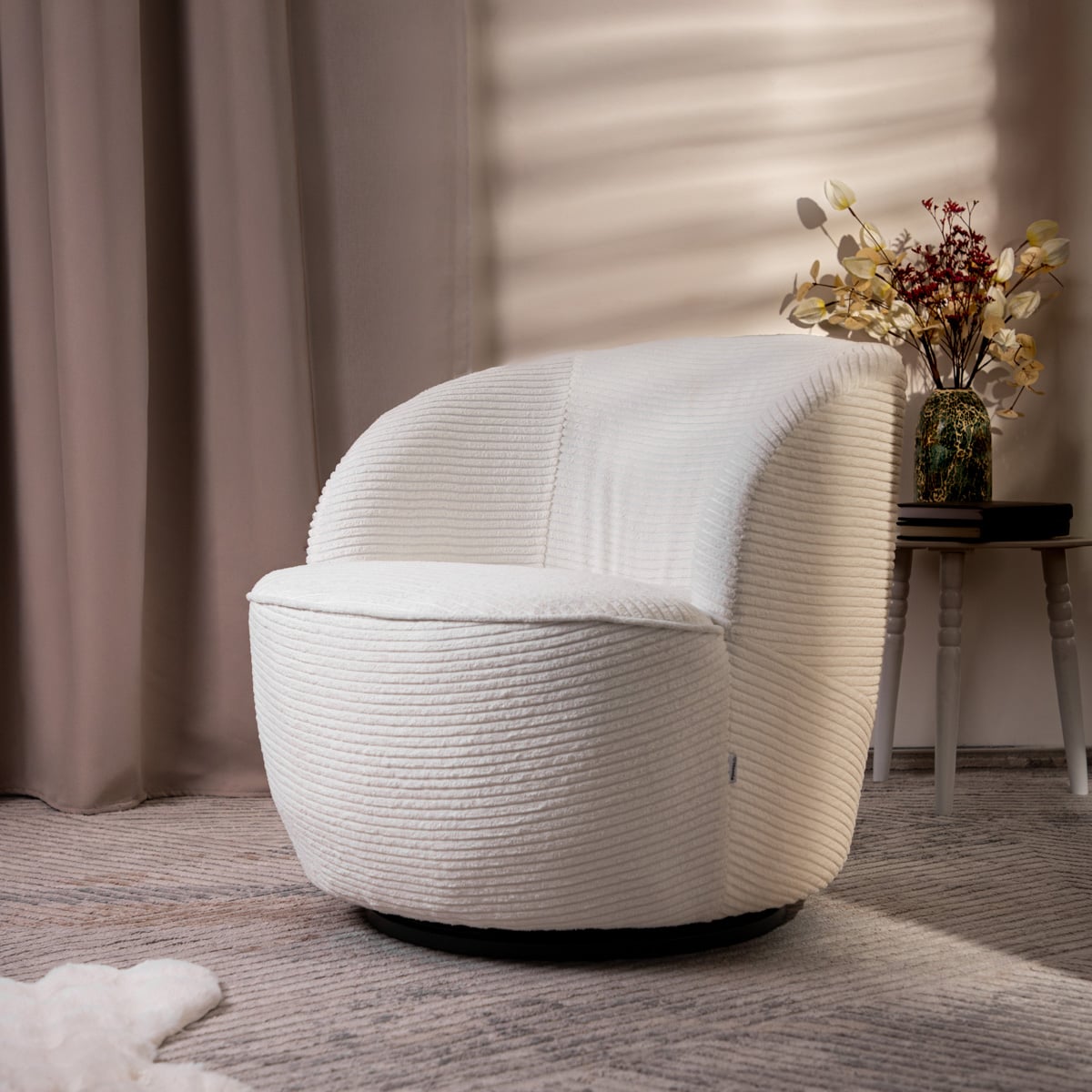 SVINGEN FASO Stucco Swivel White Armchair 65.5x77x69cm