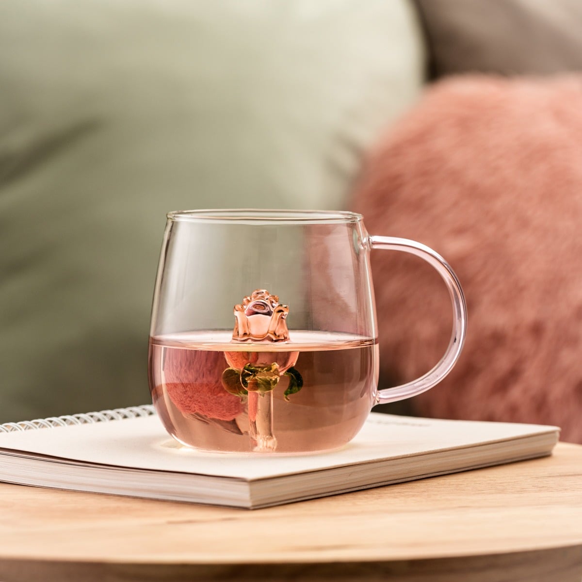 Rosado Glass Mug with Rose Design 0.4L
