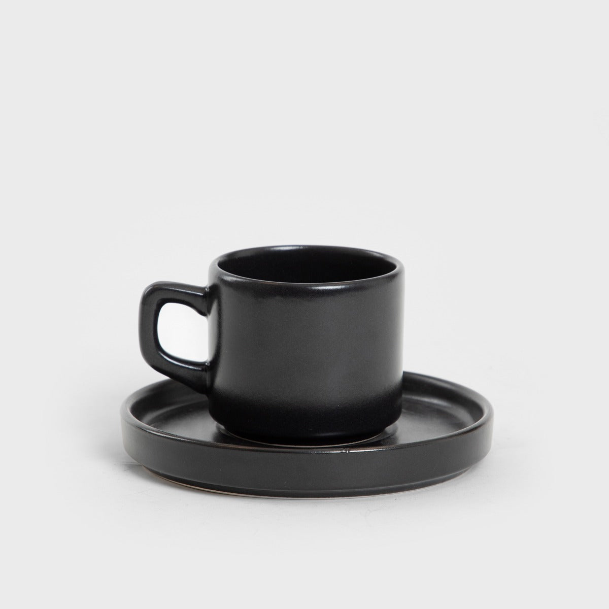 FAMELIO Black Ceramic Cup with Saucer 200ml