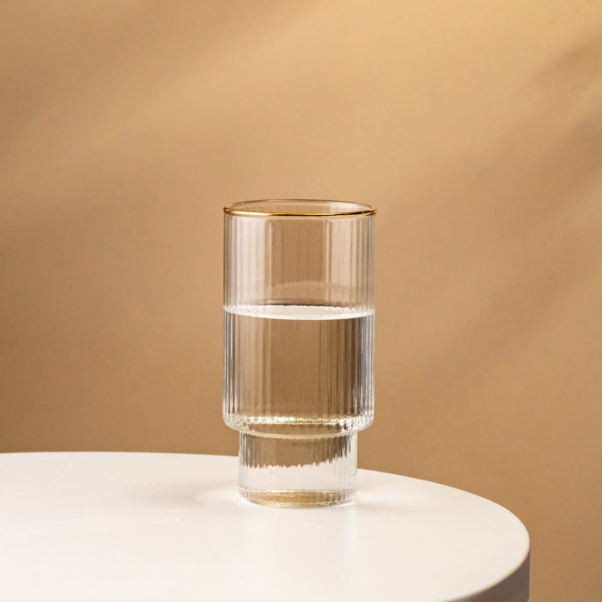 LYNN Stackable Ribbed Glass Mug with Gold Rim 0.4L