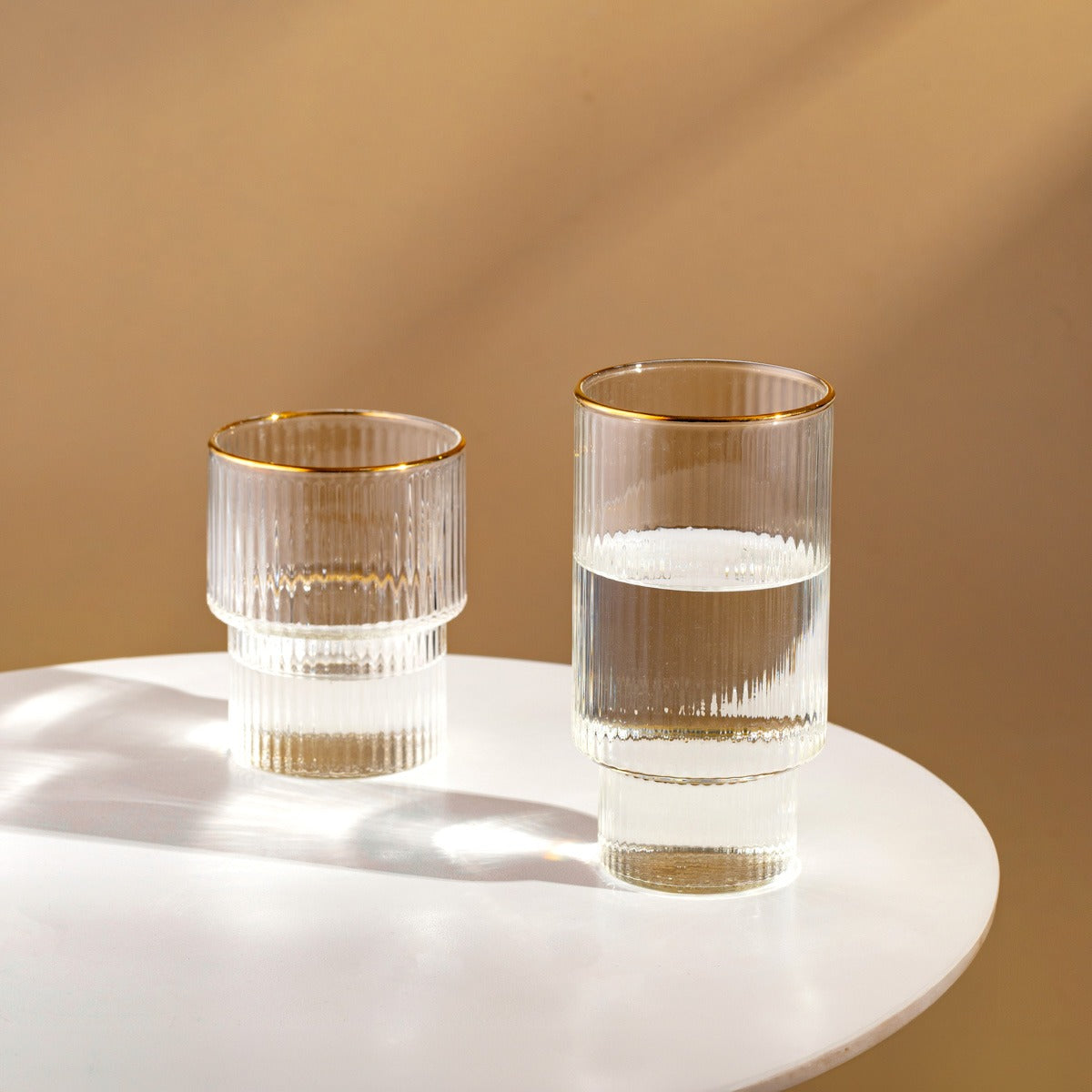 LYNN Stackable Ribbed Glass Mug with Gold Rim 0.4L