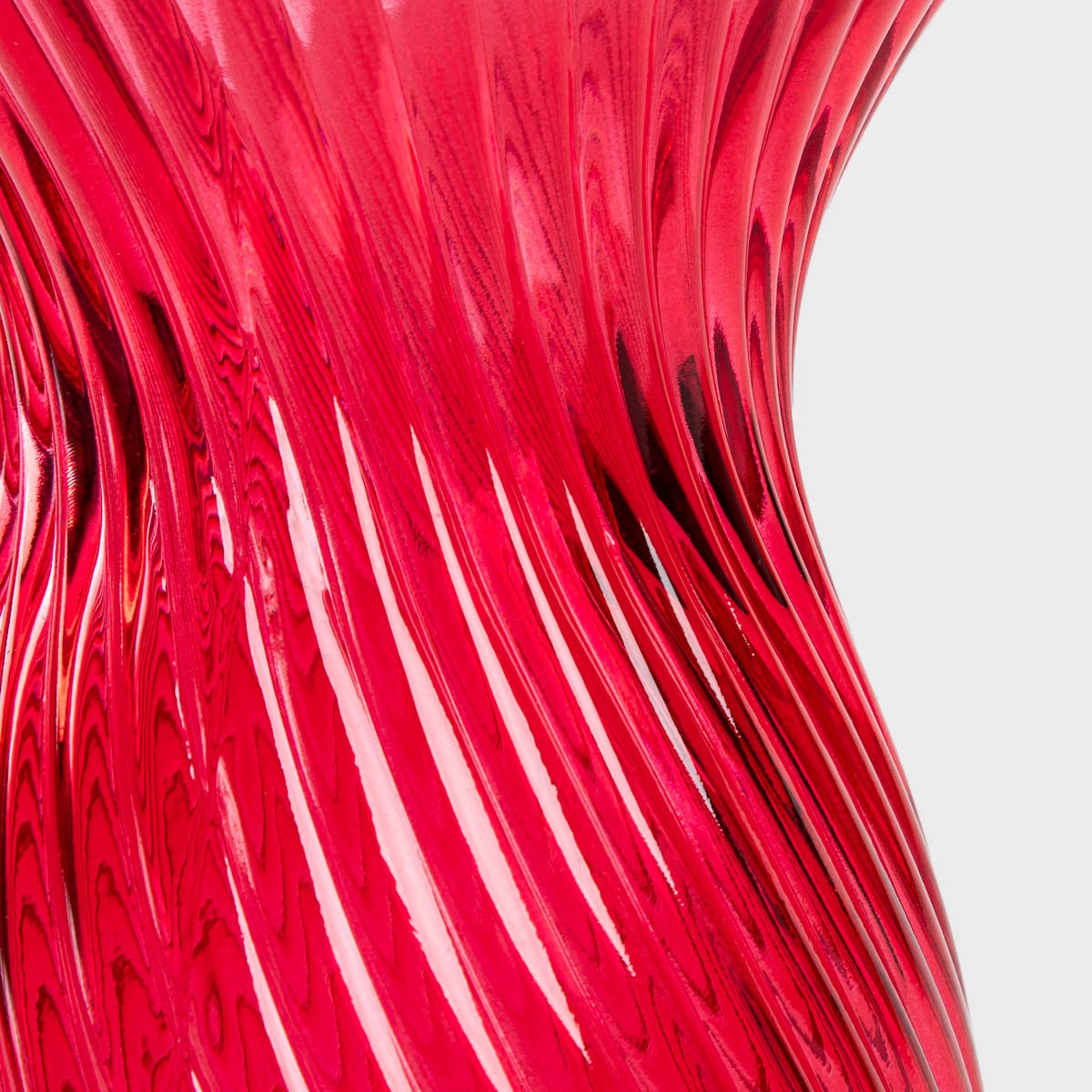 CHERISH LOVE Red Glass Vase 11.5x20 cm
