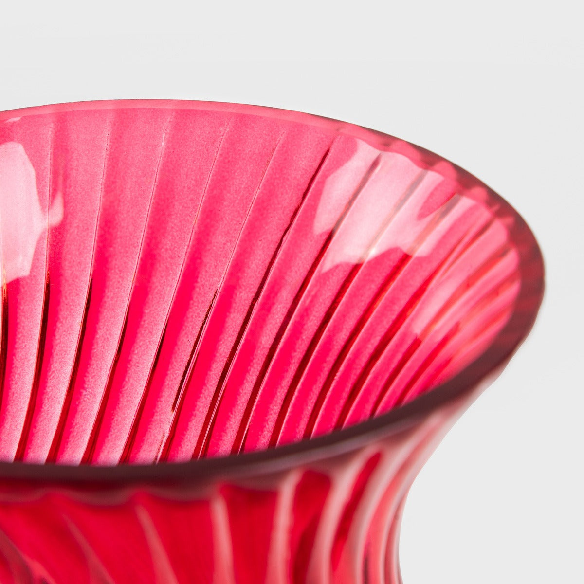 CHERISH LOVE Red Glass Vase 11.5x20 cm