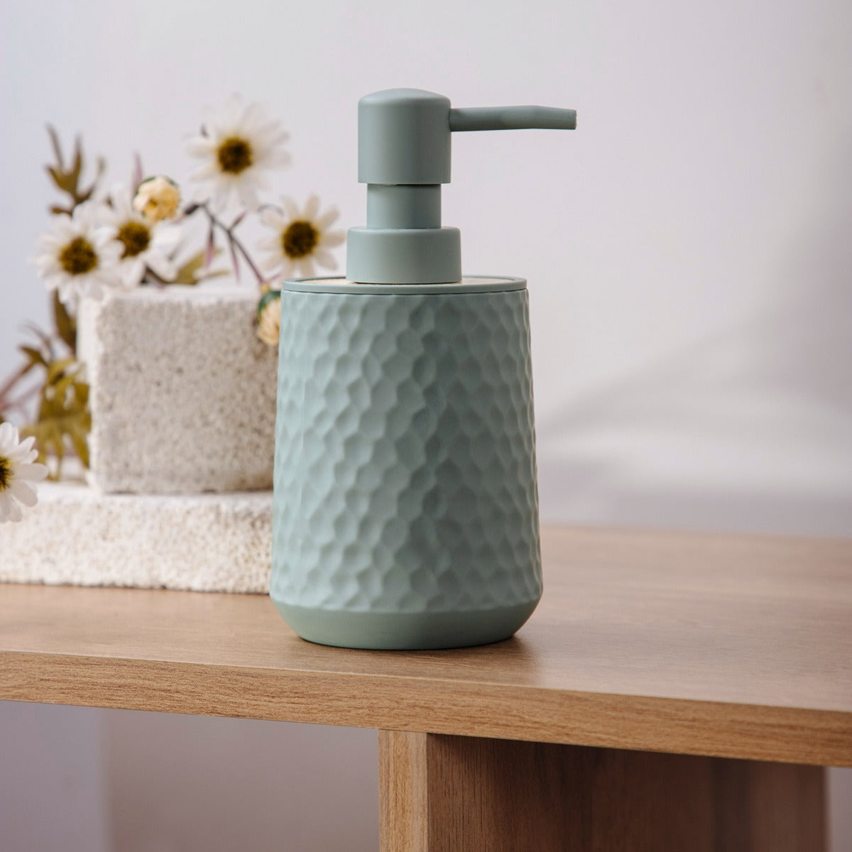 PAMUK Green Soap Dispenser with Natural Wood Texture