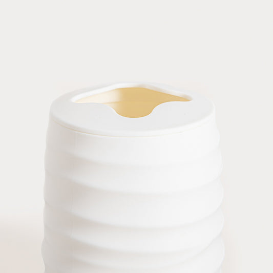 TORUS Embossed White Bathroom Mug - 8.2x8.2x11 cm