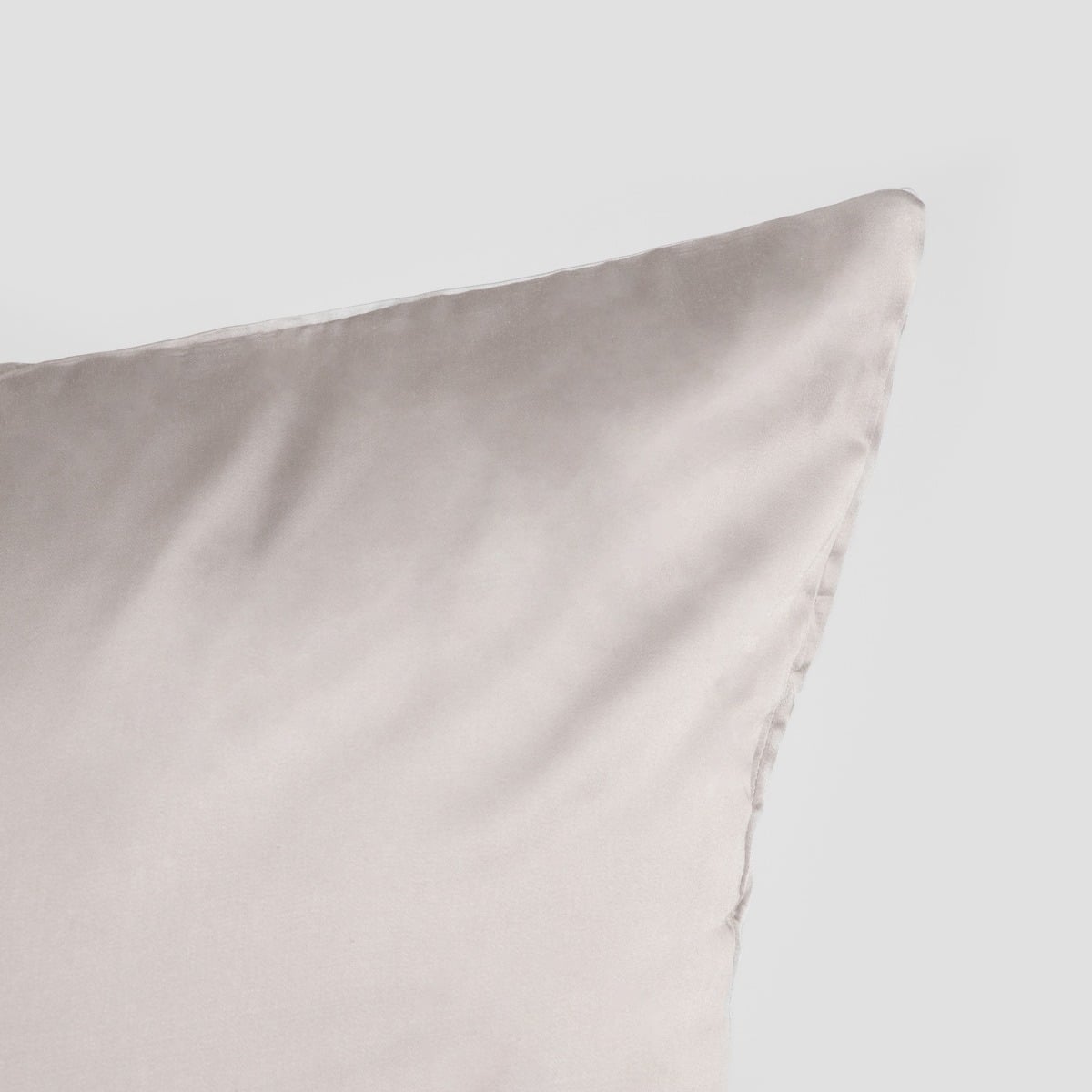 Set of Two Bamboo Grey Pillowcases BAMSA 70x80 cm