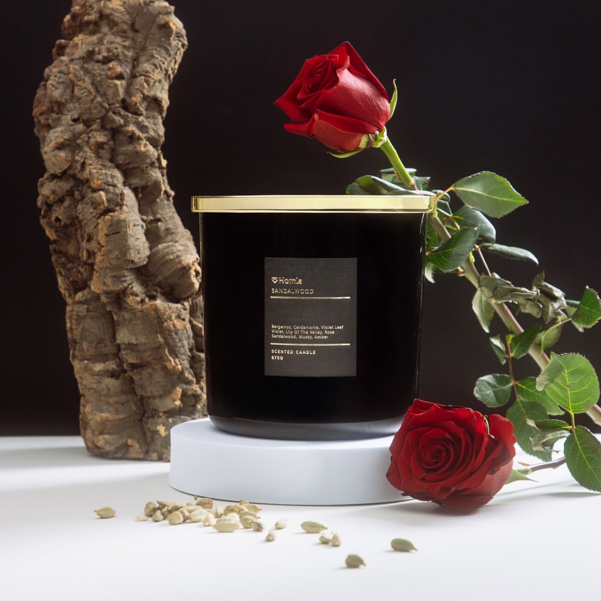 Scented candle VELUMA Sandalwood Scented Candle 870g Black