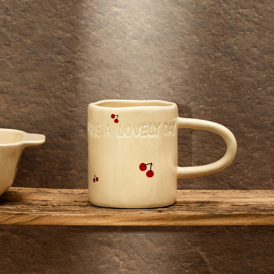 ISERNIA Ceramic Mug in Cherries 0.4L Porcelain