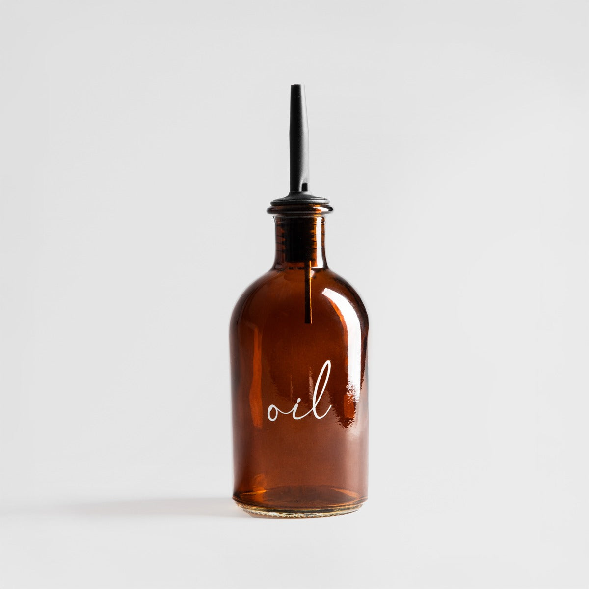 Versare Amber Glass Oil Bottle 0.25L for Precise Pouring