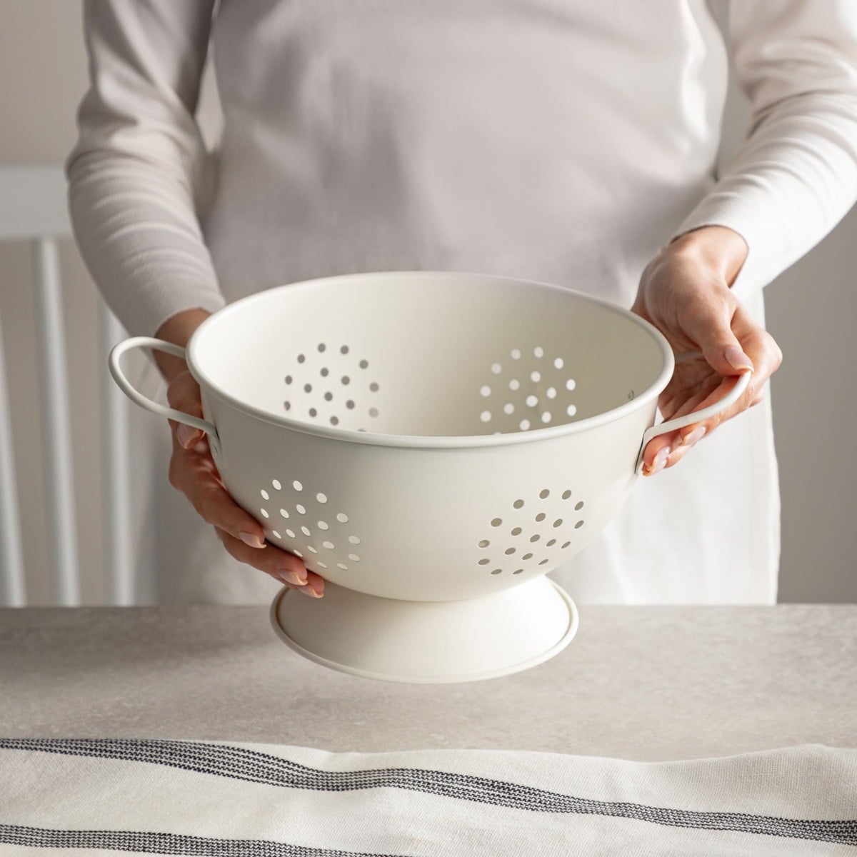 NIBBLY Cream Colander 23x13.5 cm