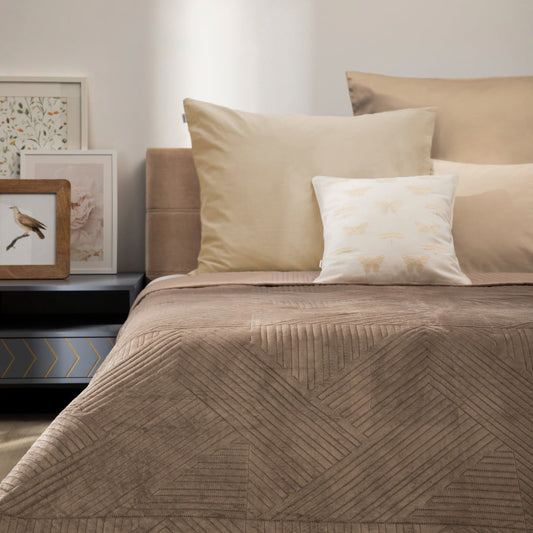 AURUM Gold Velvet Quilted Bedspread 220x240 cm