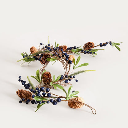 Girlanda TUNDRA Garland with Pine Cones and Hawthorn - 120 cm