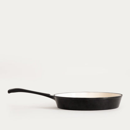 ANDREAS Black Cast Iron Frying Pan 26cm